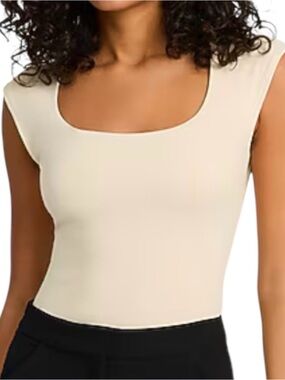 Express Body Contour Super Soft Scoop Neck Cap Sleeve Bodysuit
